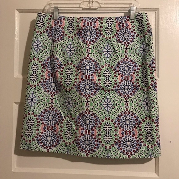 Talbots Colorful Stained Glass Kaleidoscope Fitted Pencil Above Knee Skirt - Picture 2 of 13